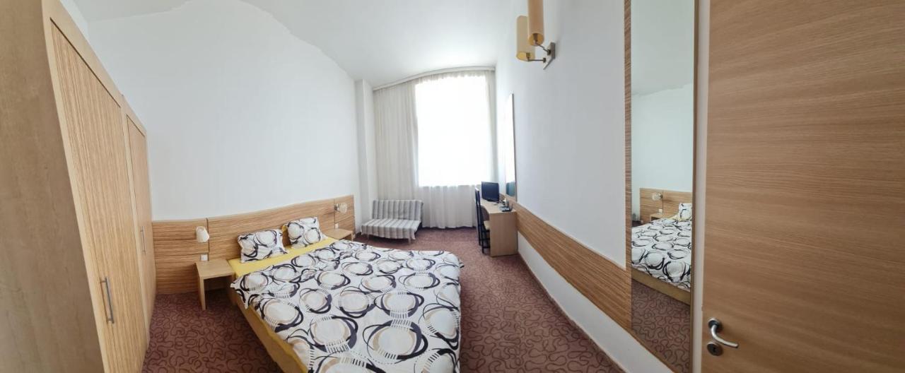 Rin Grand Regim Hotelier * Bucarest